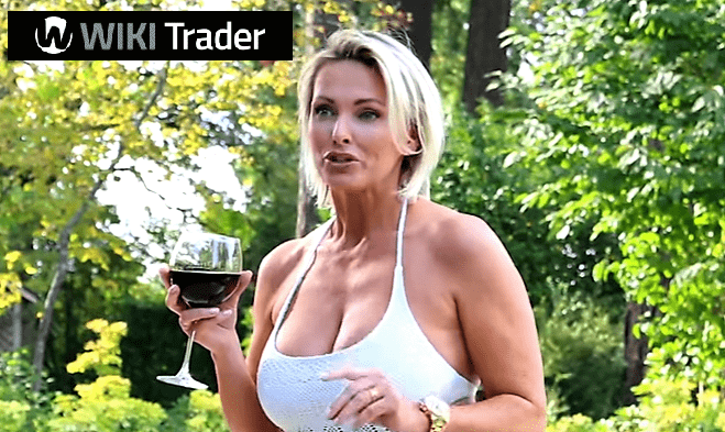 WikiTrader Auto Trading Software Actress